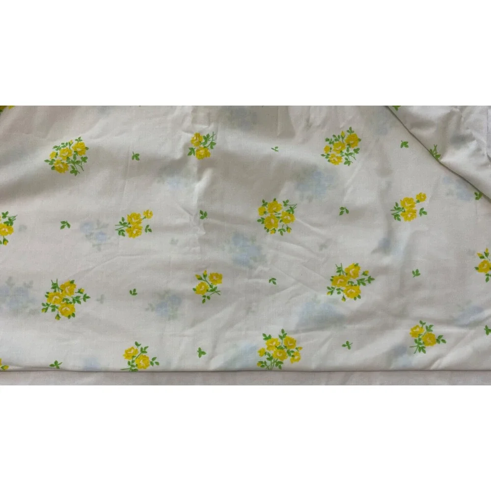 VTG Handmade Duvet Twin Cottage Mini Roses Yellow & Blue 1970s Lace Buttons Read